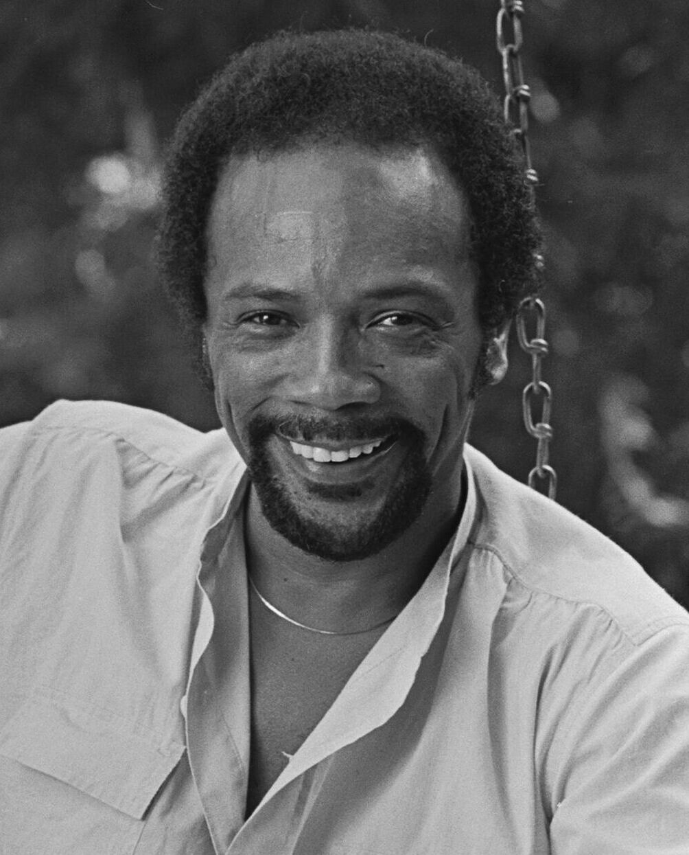 Quincy_jones_1980_(cropped).jpg